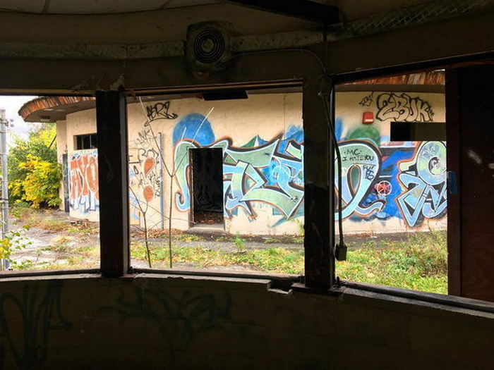 Belle Isle Childrens Zoo - Web Listing And Street View Photo (newer photo)